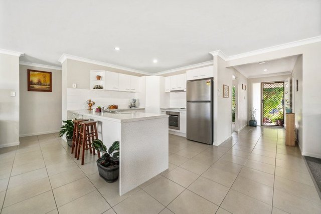 8 Paige Place, QLD 4344