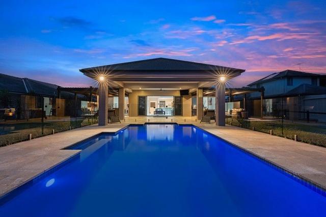 7 Crystal Downs Close, NSW 2745