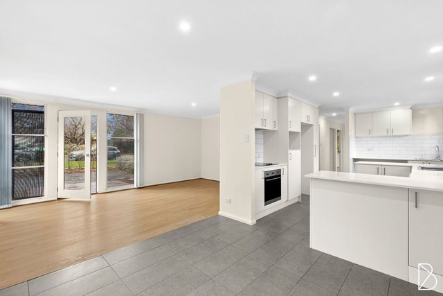 7 Hakea Crescent, ACT 2602