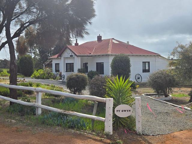 212 Blackwood Road, WA 6395