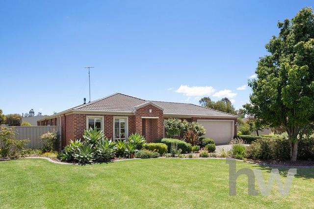 19 The Grange, VIC 3331