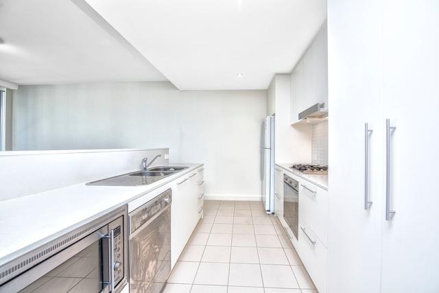 402/13 Shoreline Drive, NSW 2138