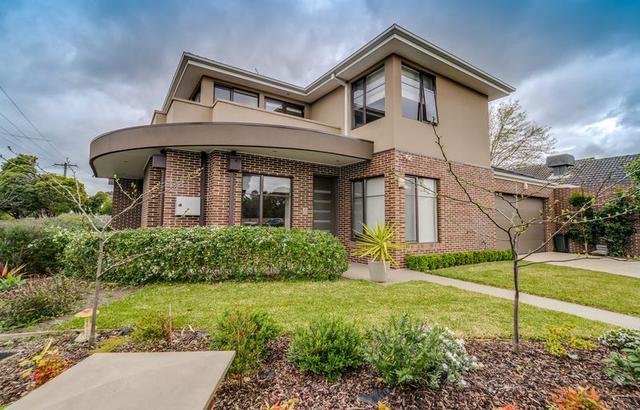 12 Woodville Street, VIC 3104