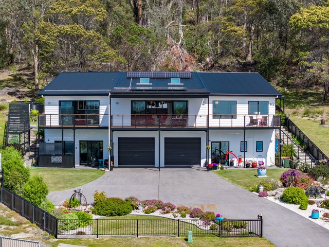 11 Diamond Waters Rise, TAS 7215