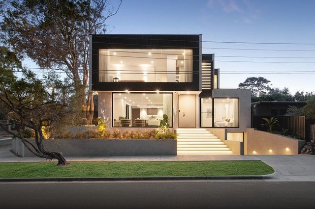 1 Summerhill Road, VIC 3193