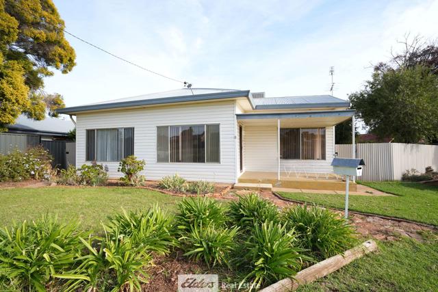 2 Moses Street, NSW 2680