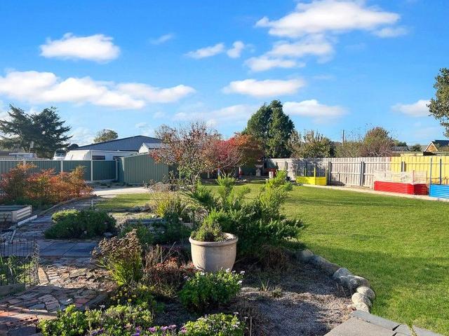 16 Palm Court, TAS 7216