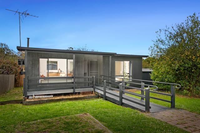 2/46 Blackwood Park Road, VIC 3156