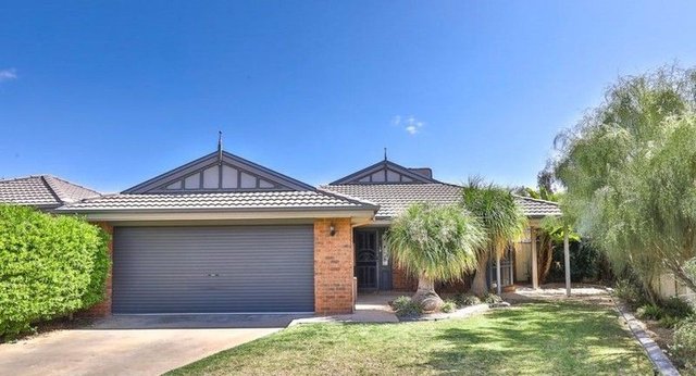 32 Olympic Way, VIC 3500