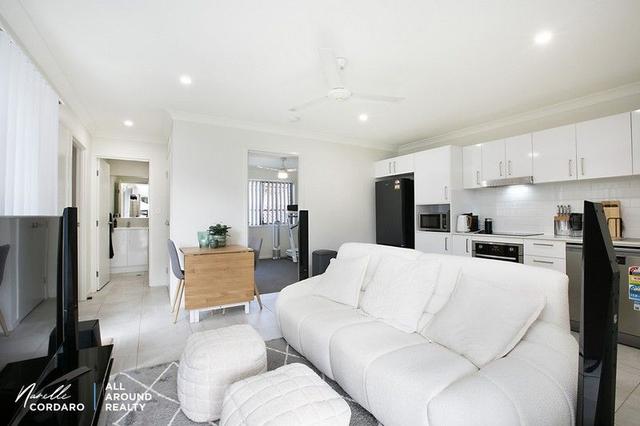 8 Love Street, QLD 4510