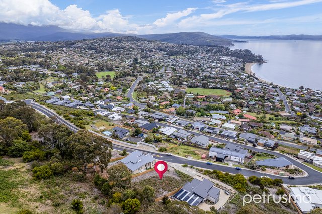 19 Bluebush Crescent, TAS 7052