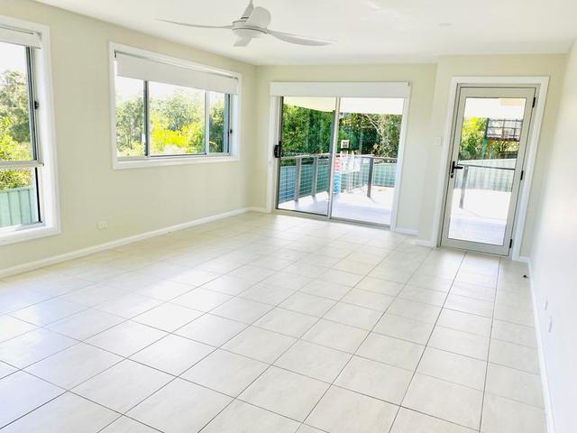 2/9 Bob Stanton Close, NSW 2446