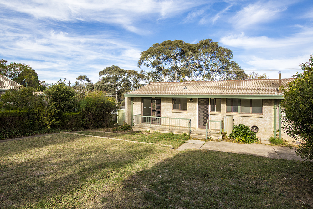 22 Broad Place, Kambah ACT 2902 Address information Allhomes
