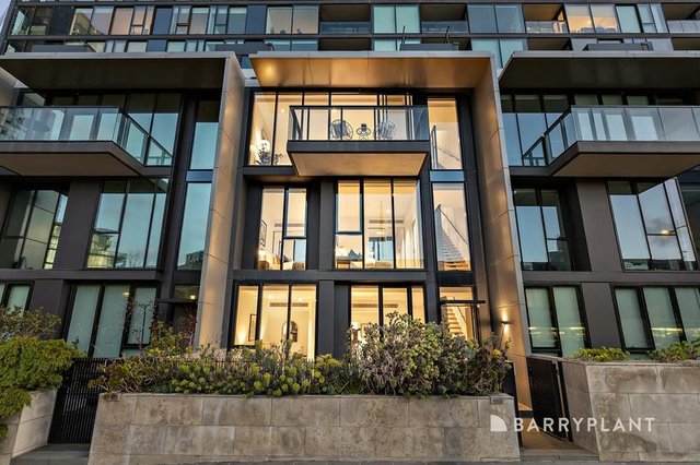 923 Collins  Street, VIC 3008