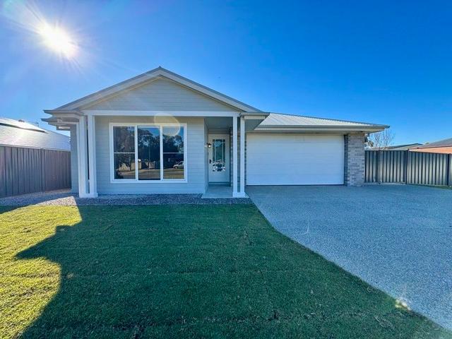 162 Deniliquin  Street, NSW 2714