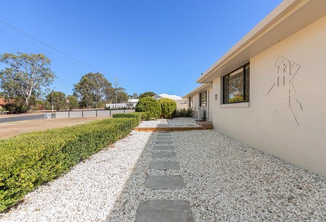 35 Hawker Road, QLD 4370