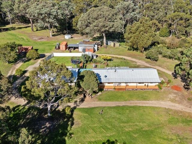 128 & 128A Waddells Road, VIC 3882