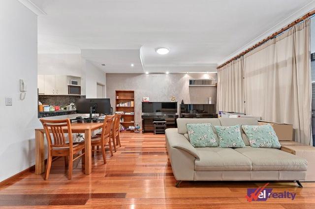 8/58-64 John St, NSW 2141