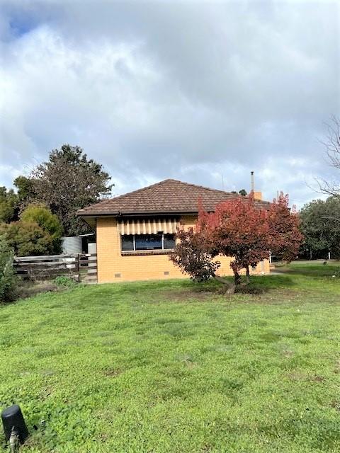 123 Deniliquin Street, NSW 2714