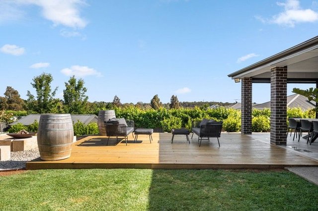 24 Lloyd Crescent, SA 5250