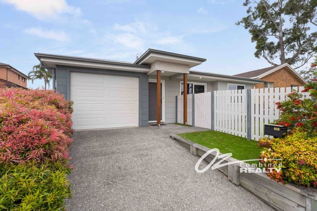 1/200 MacLeans Point Road, NSW 2540