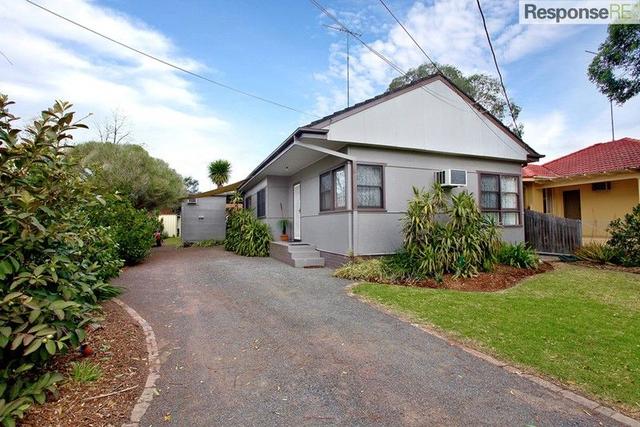 10 Cosgrove Crescent, NSW 2747