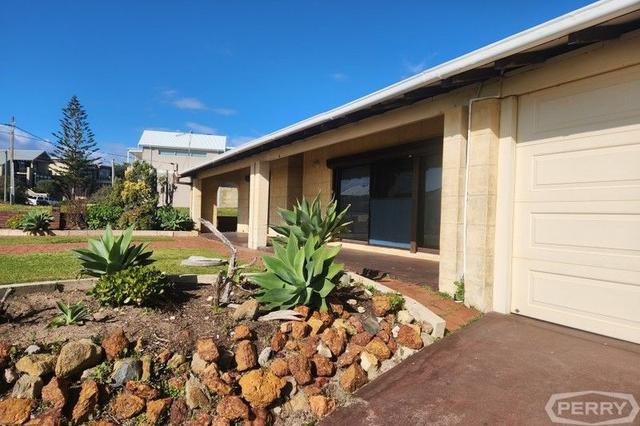 40 Halls Head Parade, WA 6210
