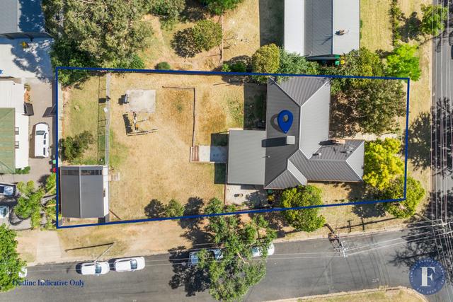 19 Blackett Avenue, NSW 2594