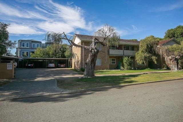 7/15 The Avenue, WA 6009
