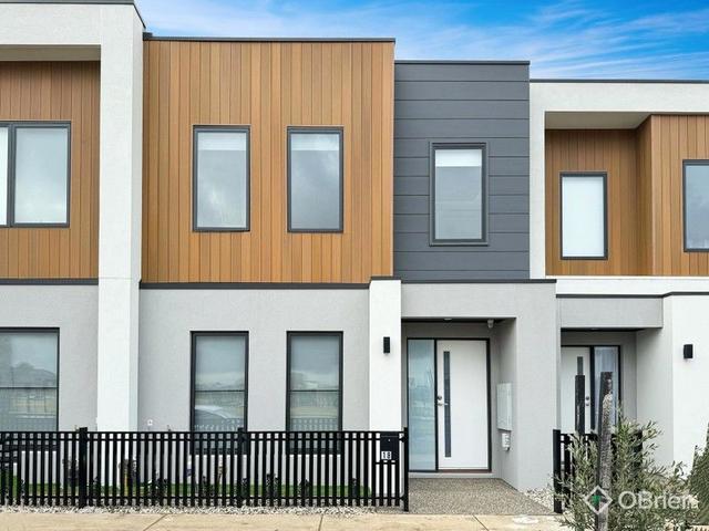18 Officer Avenue, VIC 3978