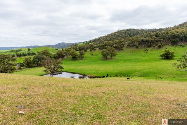 210 Dalls  Road, VIC 3757