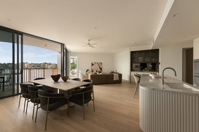 10405/600 Coronation Drive, QLD 4066