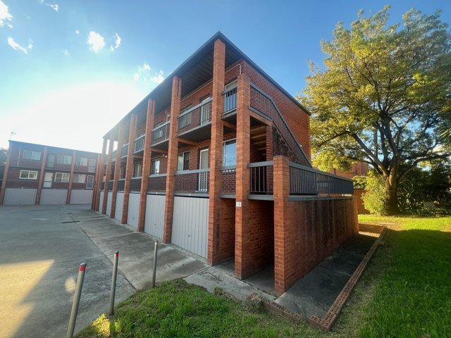 10/19 Charles Street, NSW 2620