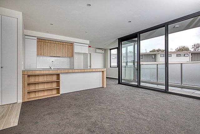 28/2 Henshall Way, ACT 2614