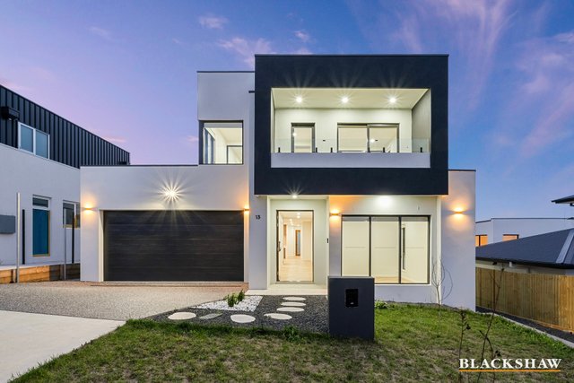 13 Eggins Street, ACT 2611