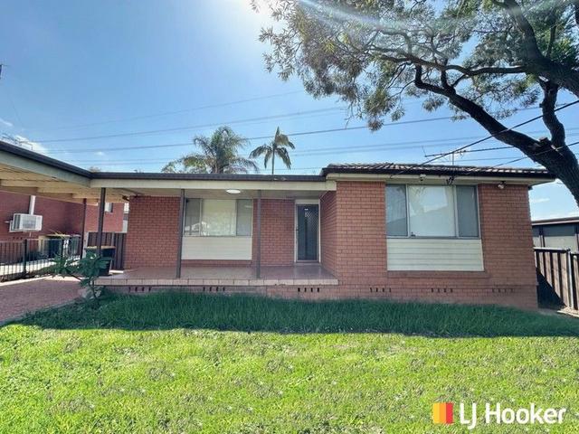 8 Abercrombie Avenue, NSW 2147