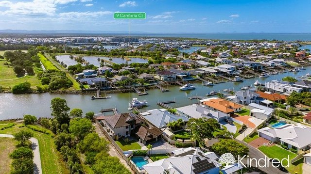 9 Cambria Court, QLD 4020