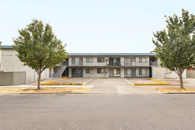 9/13 Church Street, VIC 3061