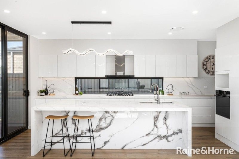 https://images.allhomes.com.au/property/photo/240eb73e99009dd1490885ac8c553e76_hd.jpg