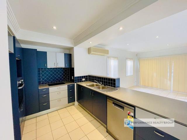 11 Scots Place, QLD 4226