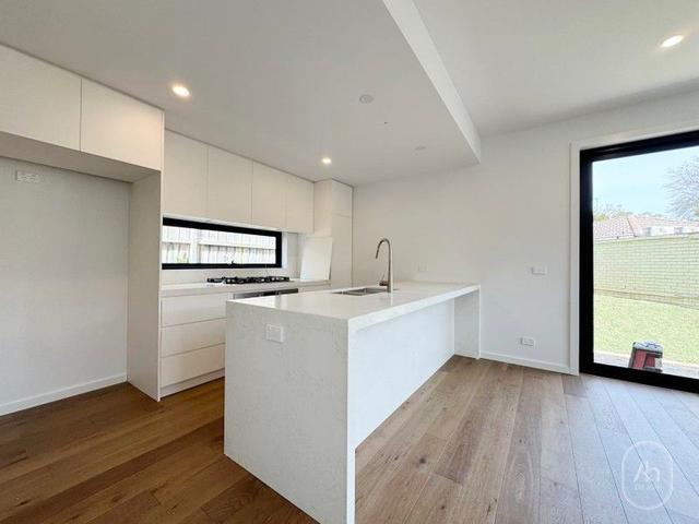Unit 2/4 Janda Court, VIC 3129