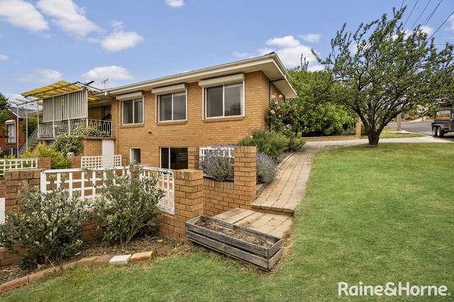 2/56 Pindari Crescent, NSW 2620