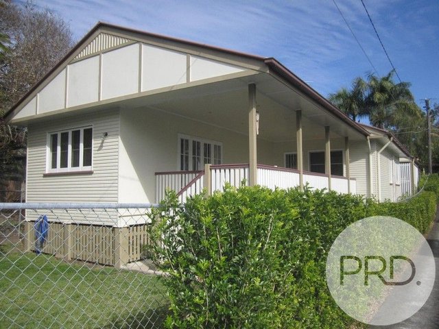 15 Gilbert Road, QLD 4030
