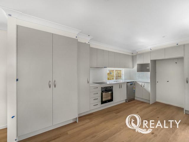 77A Tingiringi Street, QLD 4115