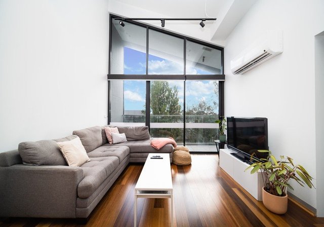 Unit310/110 Roberts Street, VIC 3012