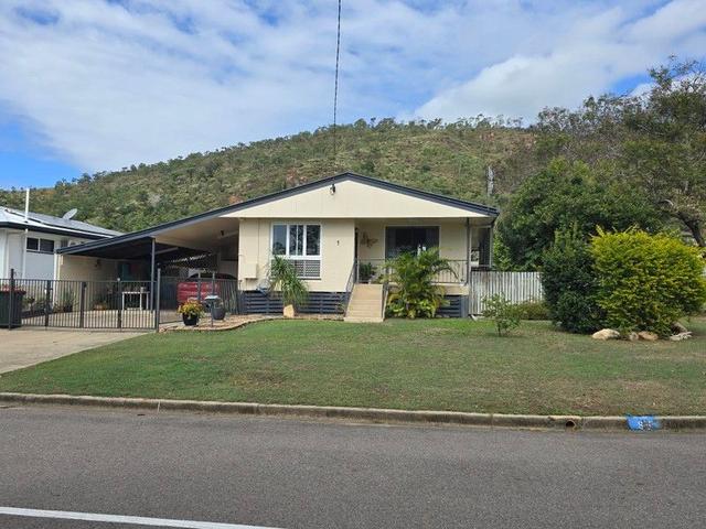 1 Mueller Street, QLD 4811