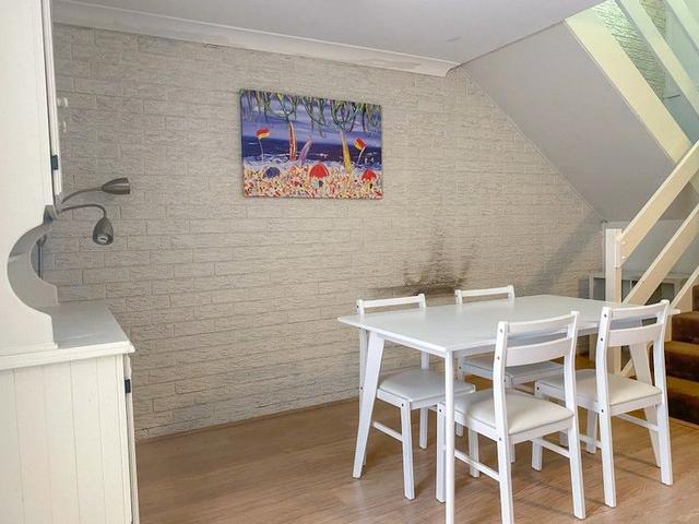 3/12 Upper St, NSW 2340