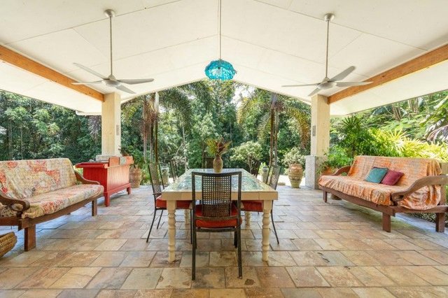 10 Plantation Drive, QLD 4852