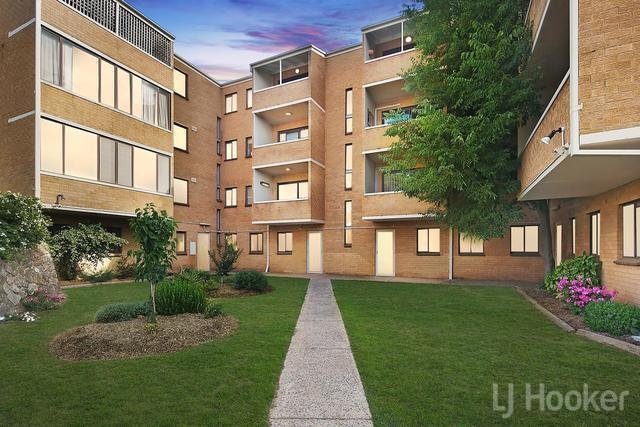 18/83 Derrima Road, NSW 2620