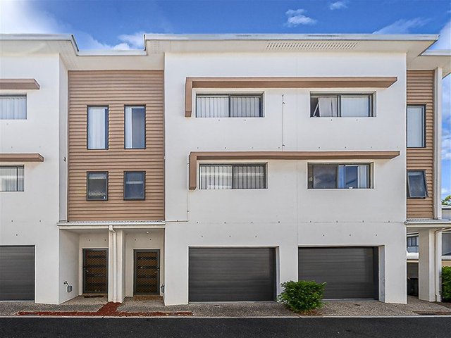 77/10 Radiant Street, QLD 4018